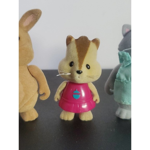 Lil Woodzeez Assorted Figures: Rabbit, Cat, Chipmunk, and Hedgehog LOT of 4 - Picture 3 of 5